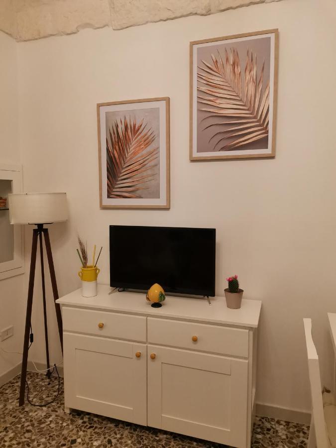 Edyta'S Apartment Ostuni Exterior photo